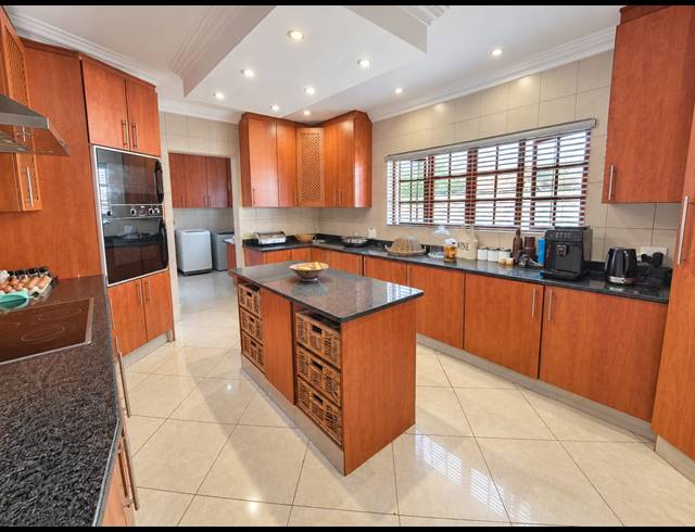 3 BEDROOM HOUSE FOR SALE IN VANDERBIJLPARK SE 8